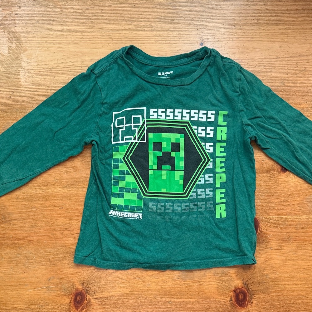 Old Navy Green Minecraft Creeper Long Sleeve Tee